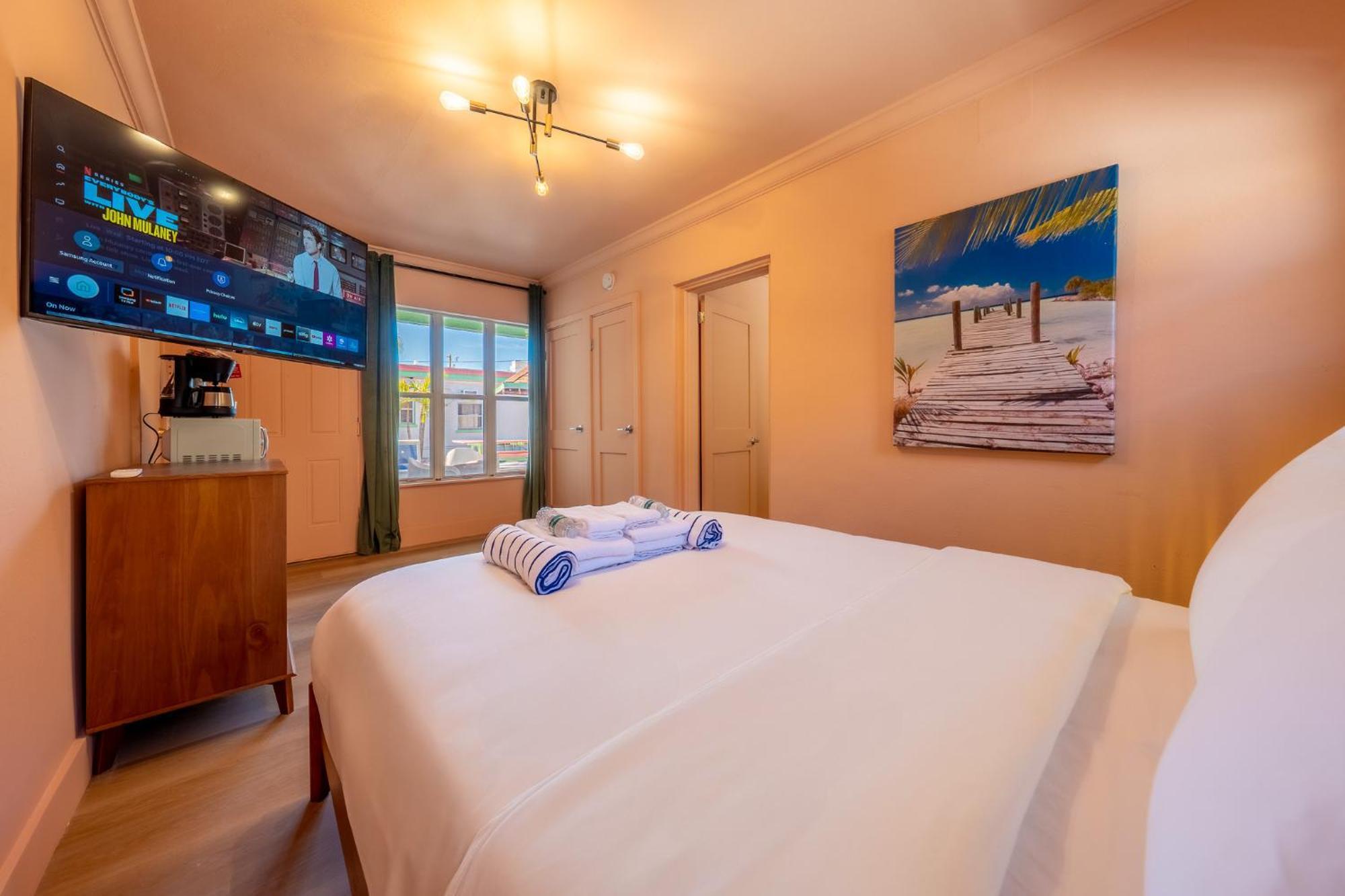 Monaco Vacation Rentals 클리어워터 비치 외부 사진