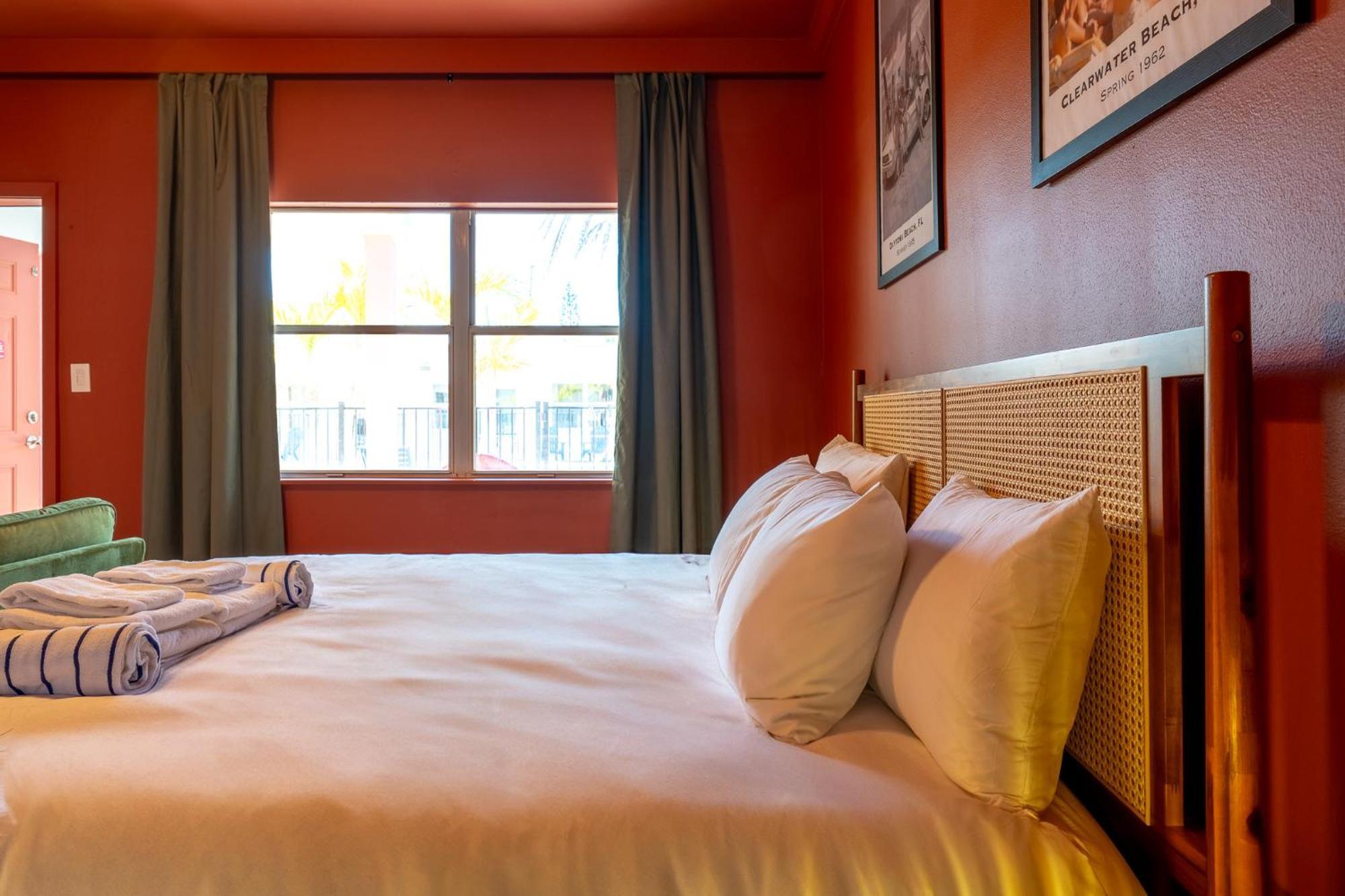 Monaco Vacation Rentals 클리어워터 비치 외부 사진